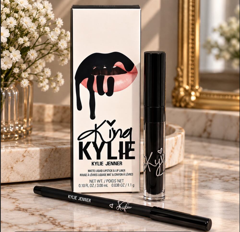 Kylie Cosmetics King Kylie Matte Lip Kit DEAD OF KNIGHT Black Lipstick BNIB